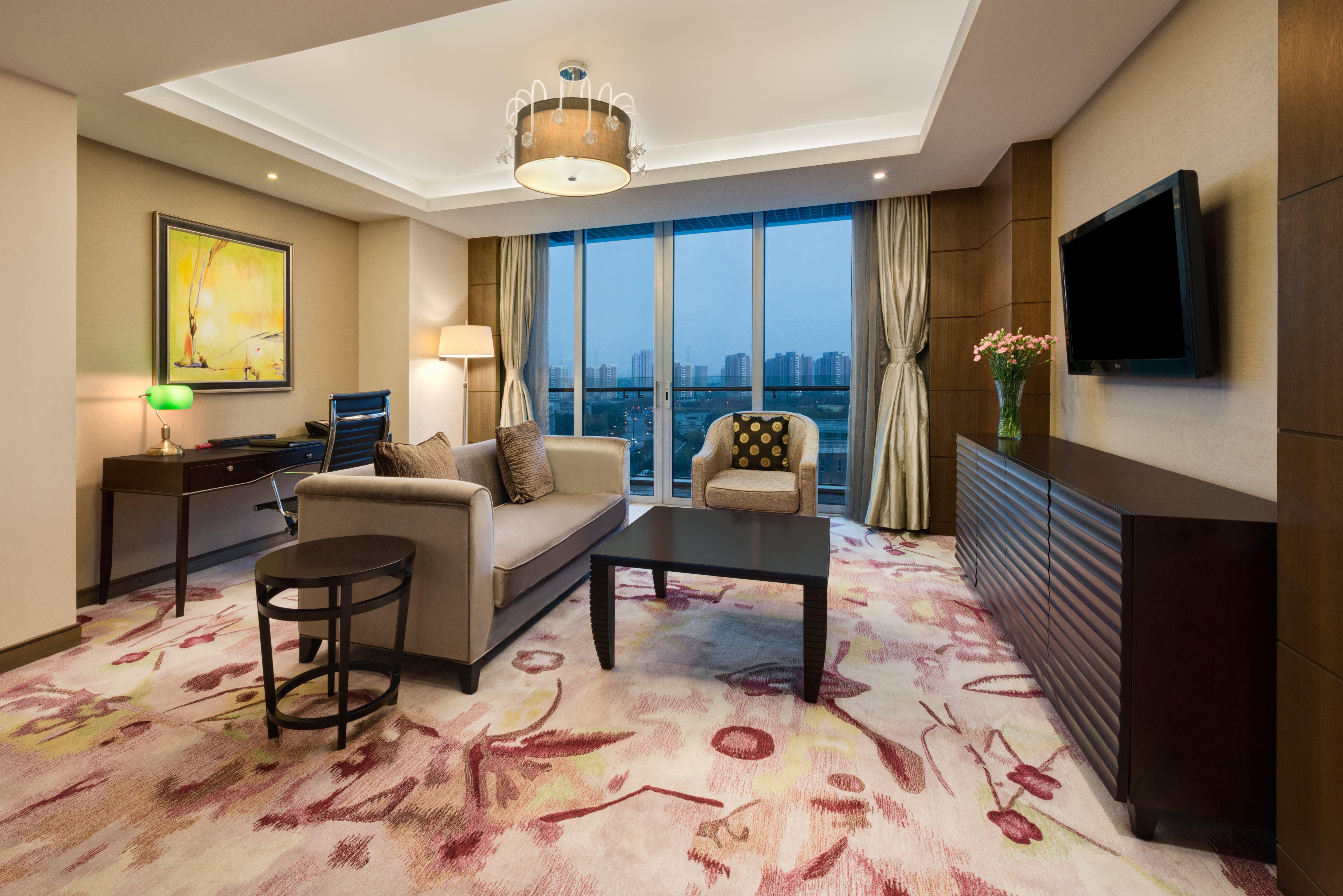 Crowne Plaza Shanghai Xiayang By Ihg Hotel 5*