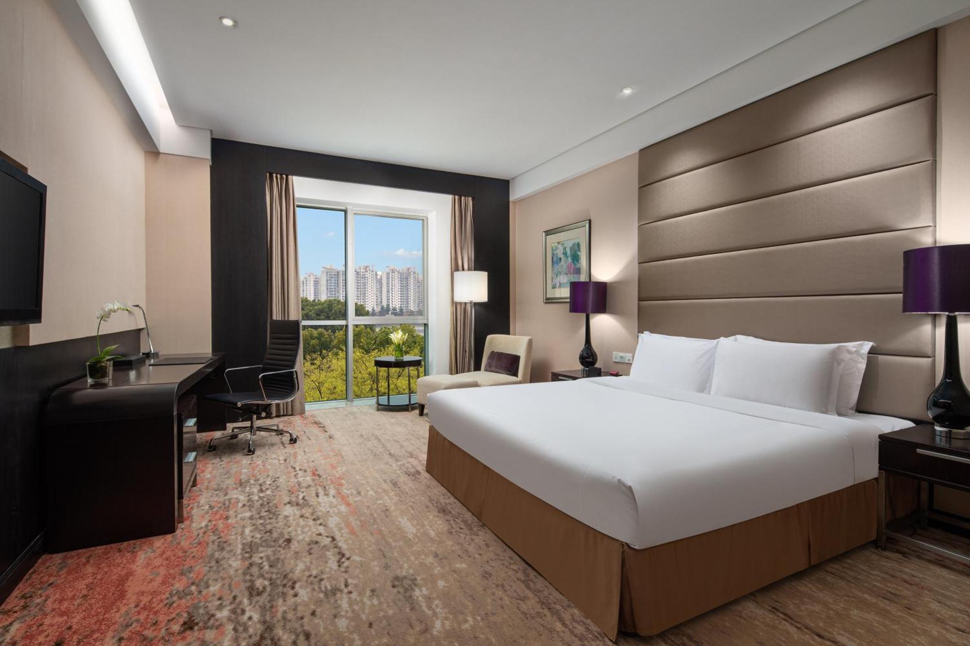 Crowne Plaza Shanghai Xiayang By Ihg 5*